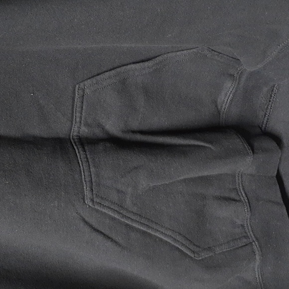 Artist's Create Pullover Hoodie Jacket, Size S - Picture 6 of 9